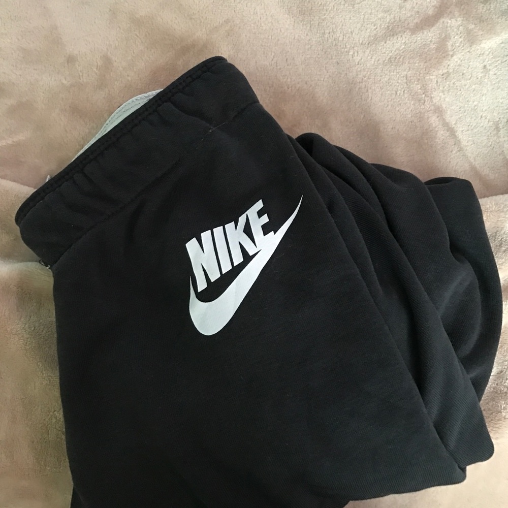 Nike Sweatpants