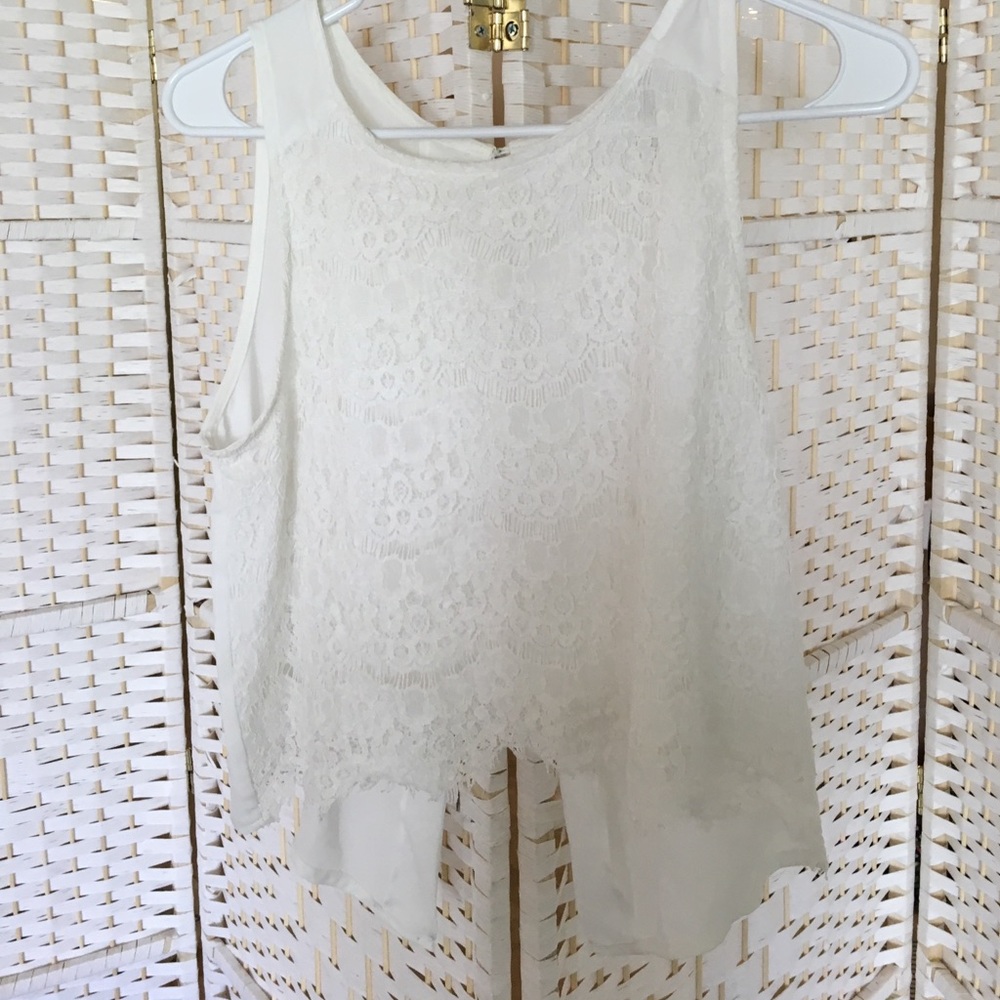 Flowy white tank