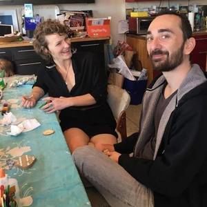 Meet your Posher, Pea