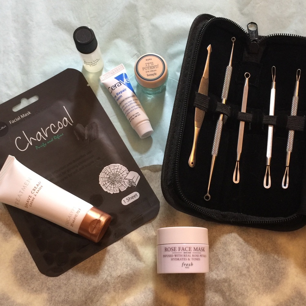 Skincare Treatment and Repair Pack