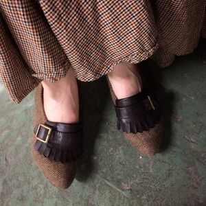 Herringbone Wool Vintage Pointy Kiltie Flats