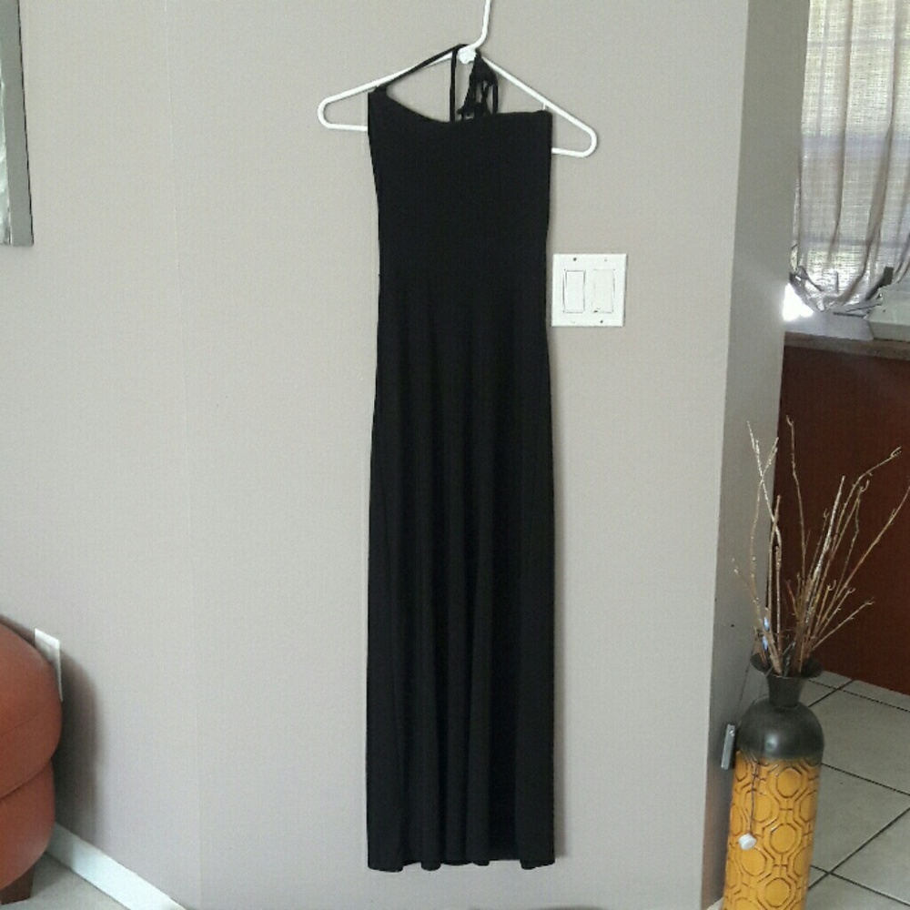 Black small maxi dress fitting