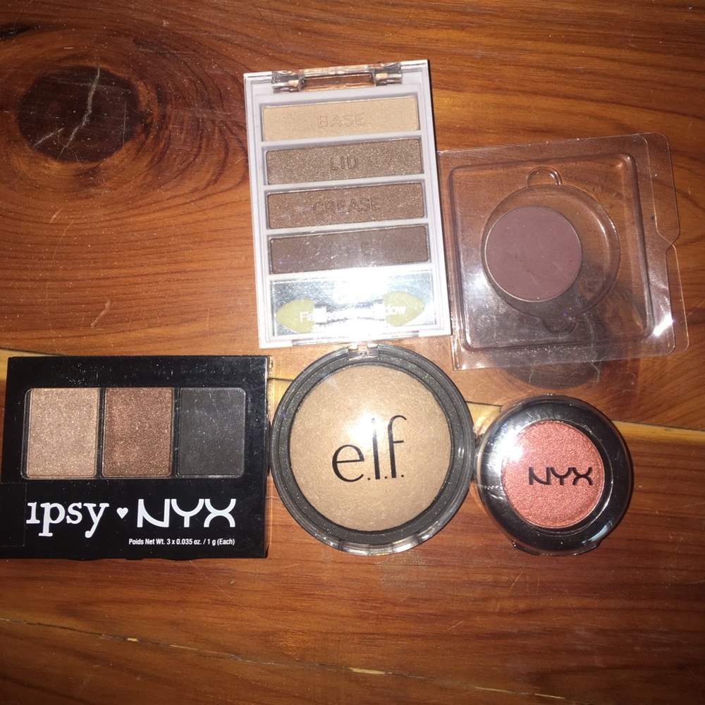 Lot of eye makeup
