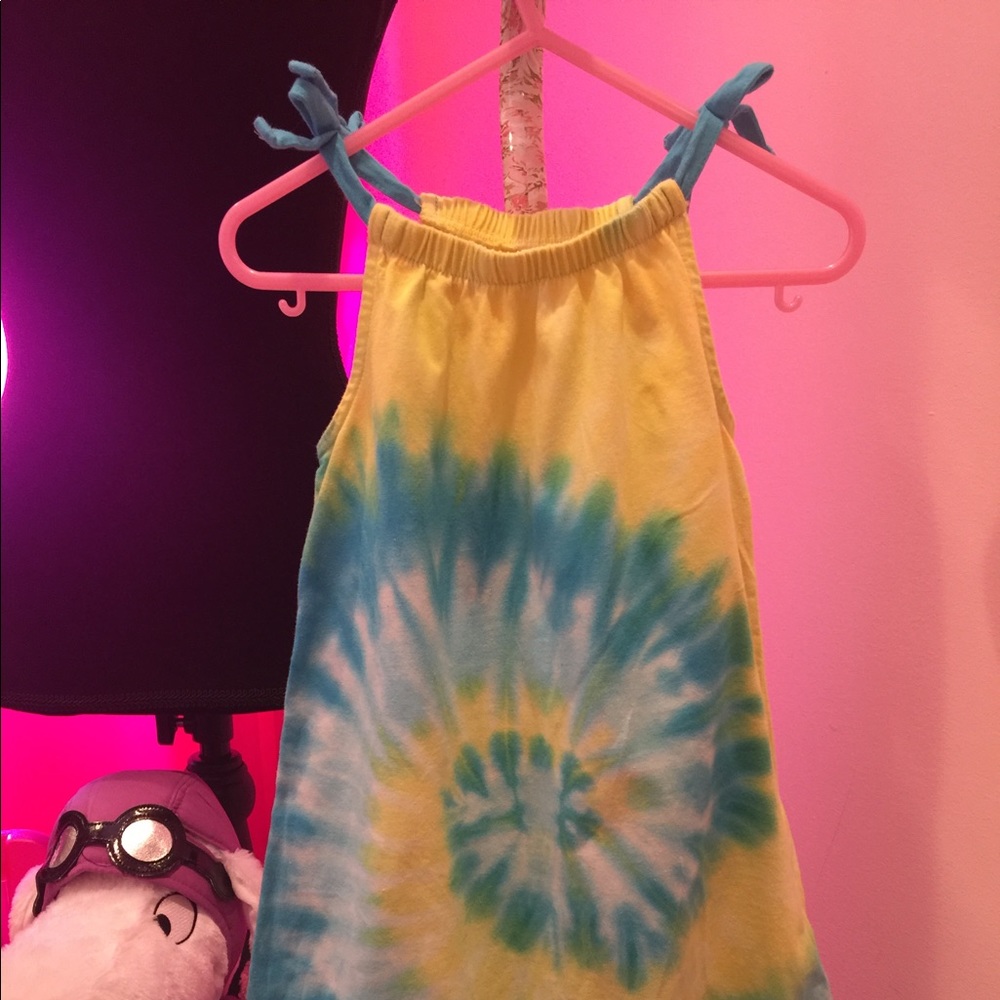 🦋 JKS Tie-dye dress size 6