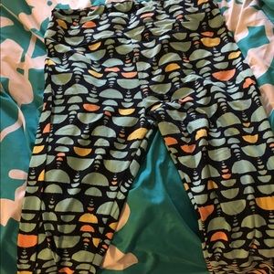 Lularoe TC leggings