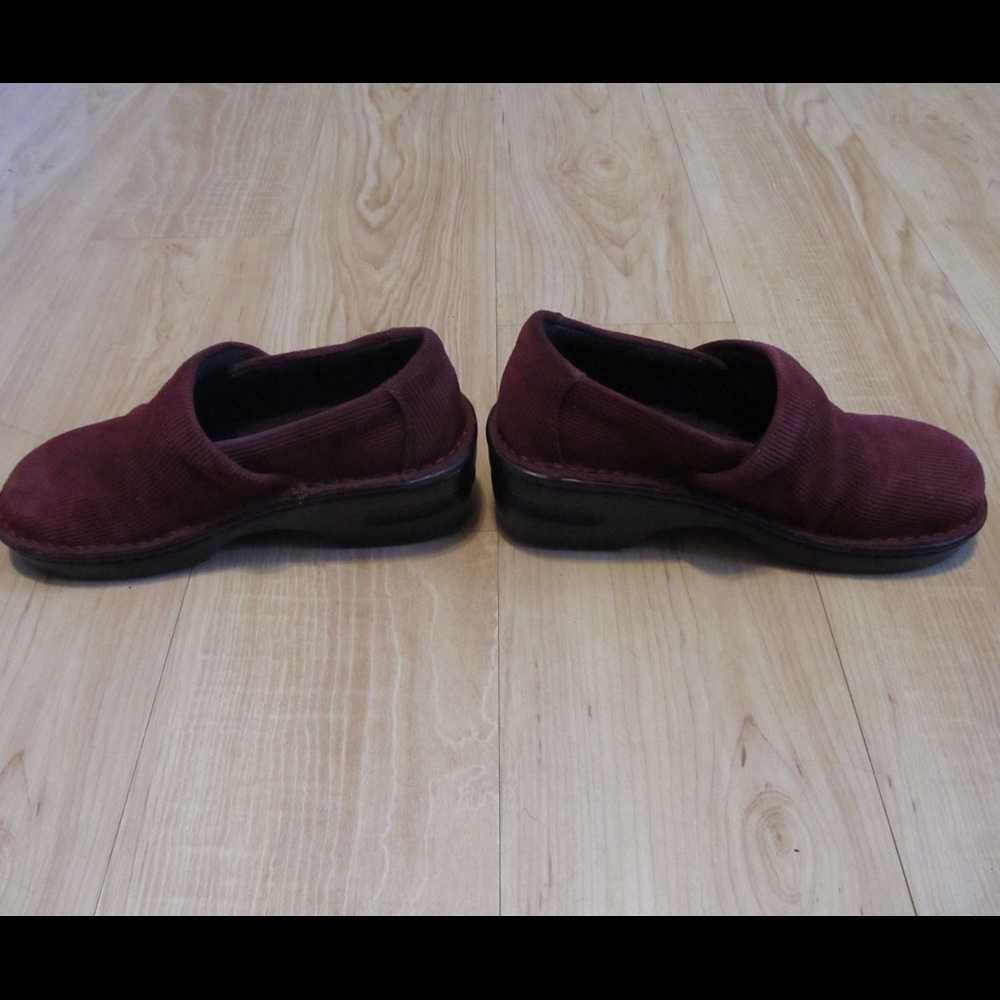 b.o.c Red corduroy Shoes - Picture 3 of 6