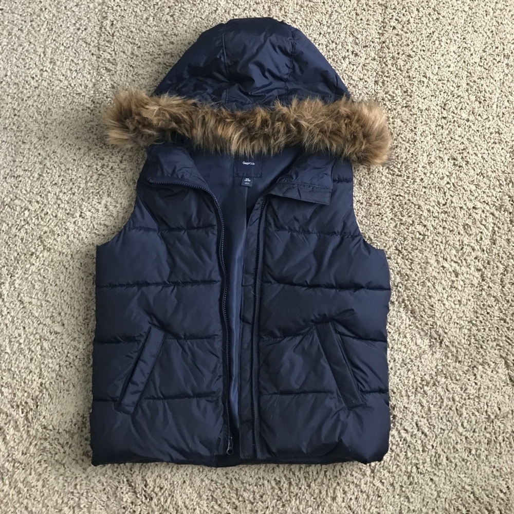 Gap Navy kids puffer vest. Worn once