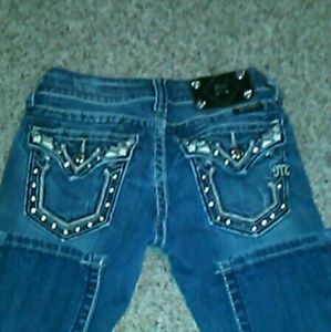 miss me Capri's
