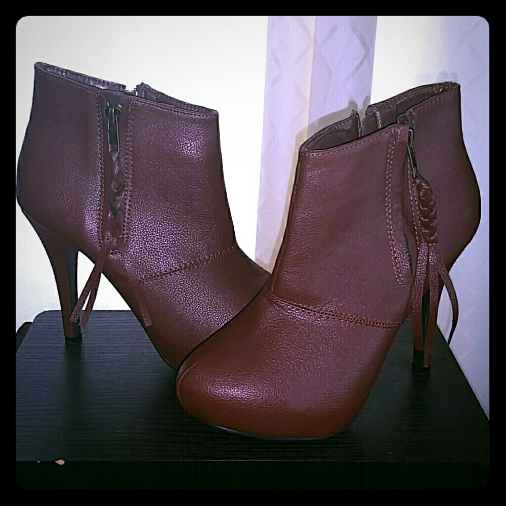 Brown Ankle Booties (Never Worn)