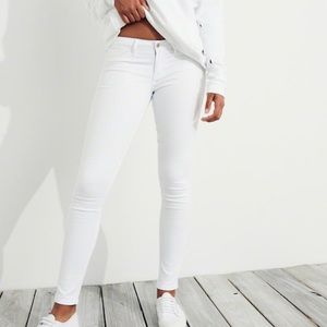White Hollister Super Skinny Jeans