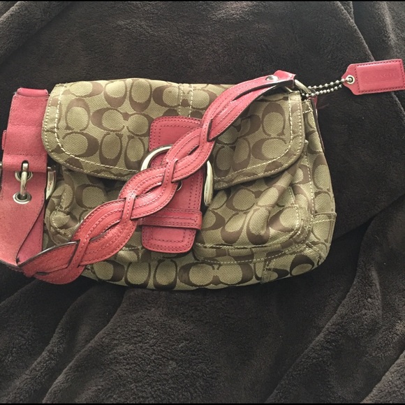 Coach purse - Picture 2 of 8