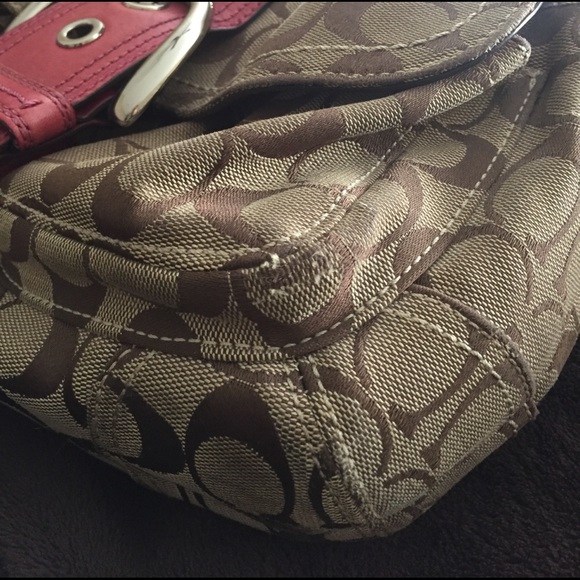 Coach purse - Picture 6 of 8