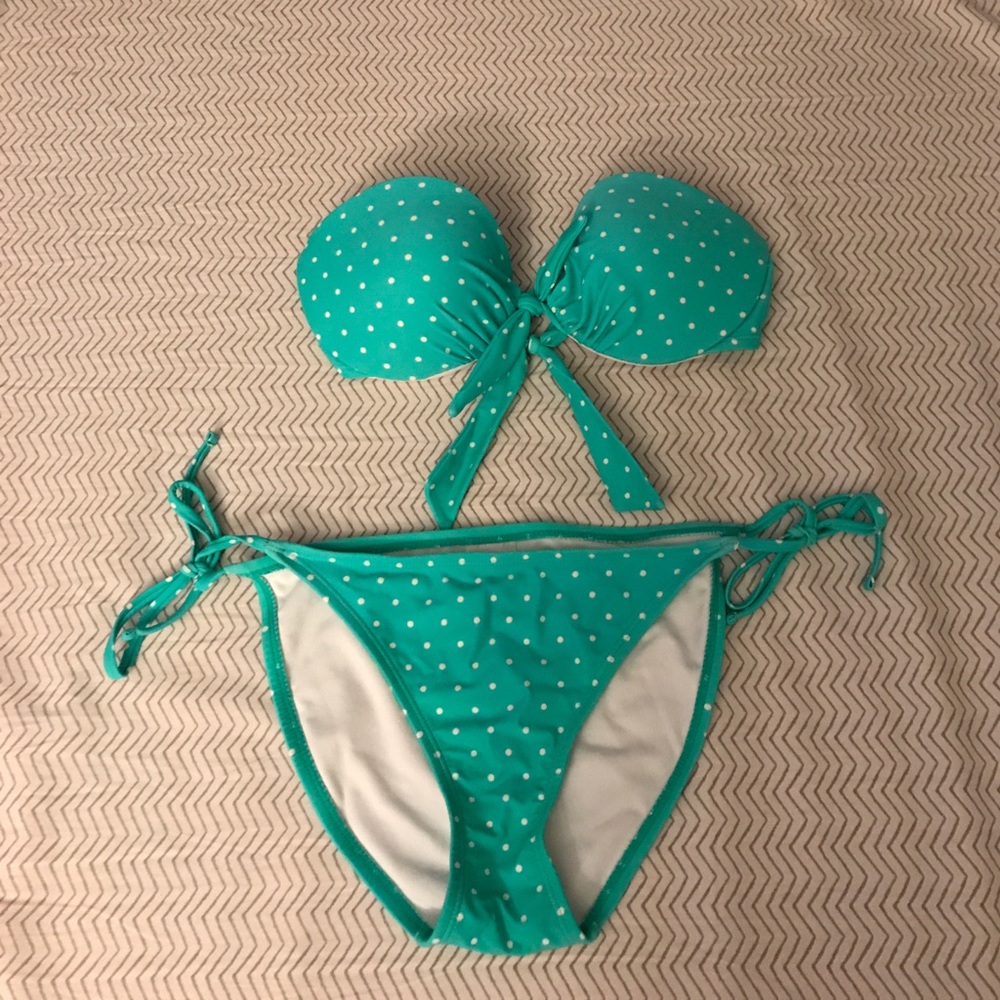 Xhilaration Bathing suit