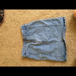 FORM FITING DENIM SKIRT