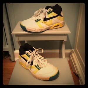 Nike Sneakers Size 5Y / Size 6.5 for Women