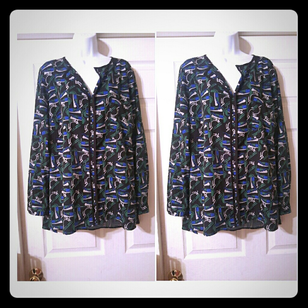 Multi colored print hi-lo tunic top