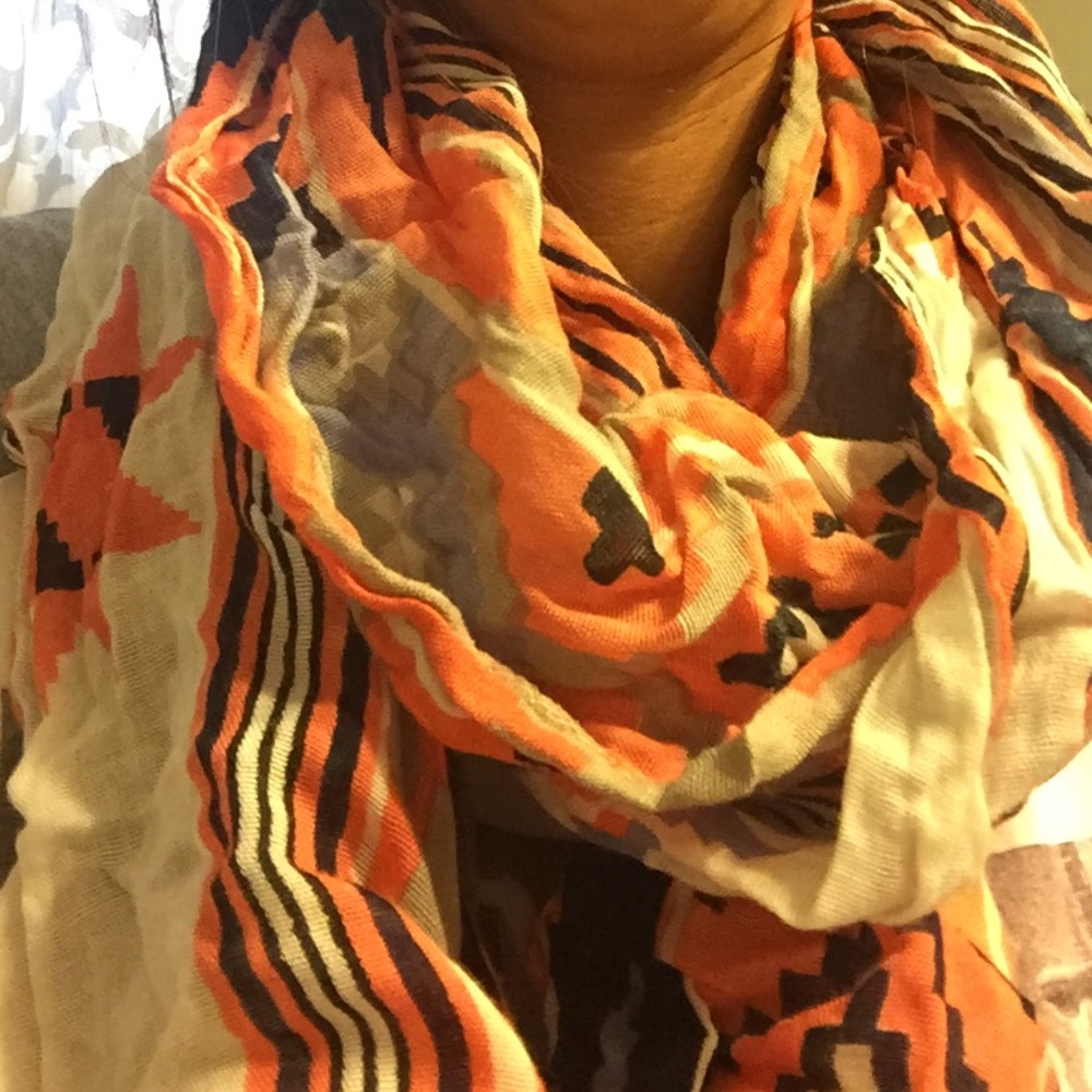 Super cute colorful scarf