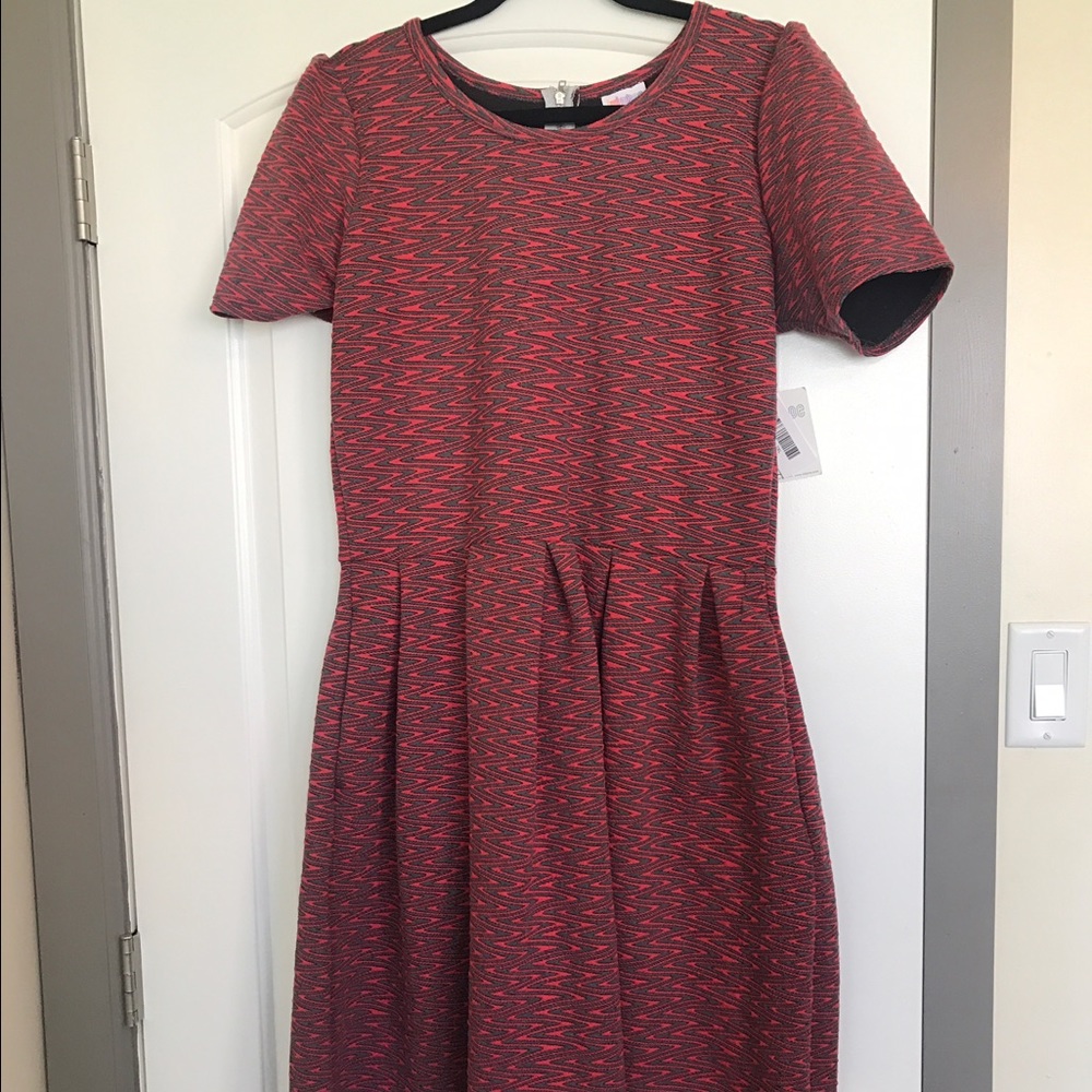Lularoe Amelia dress - textured printed