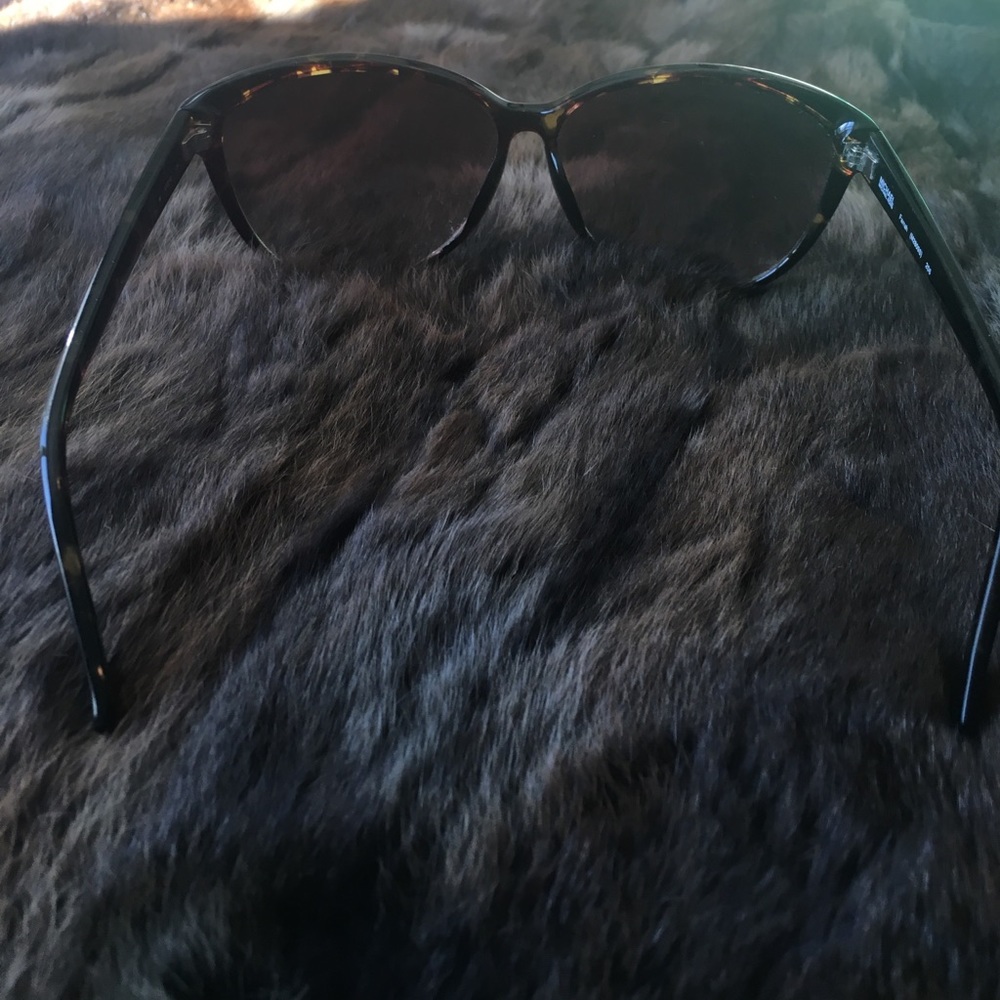 Michael Kors Sunglasses._7
