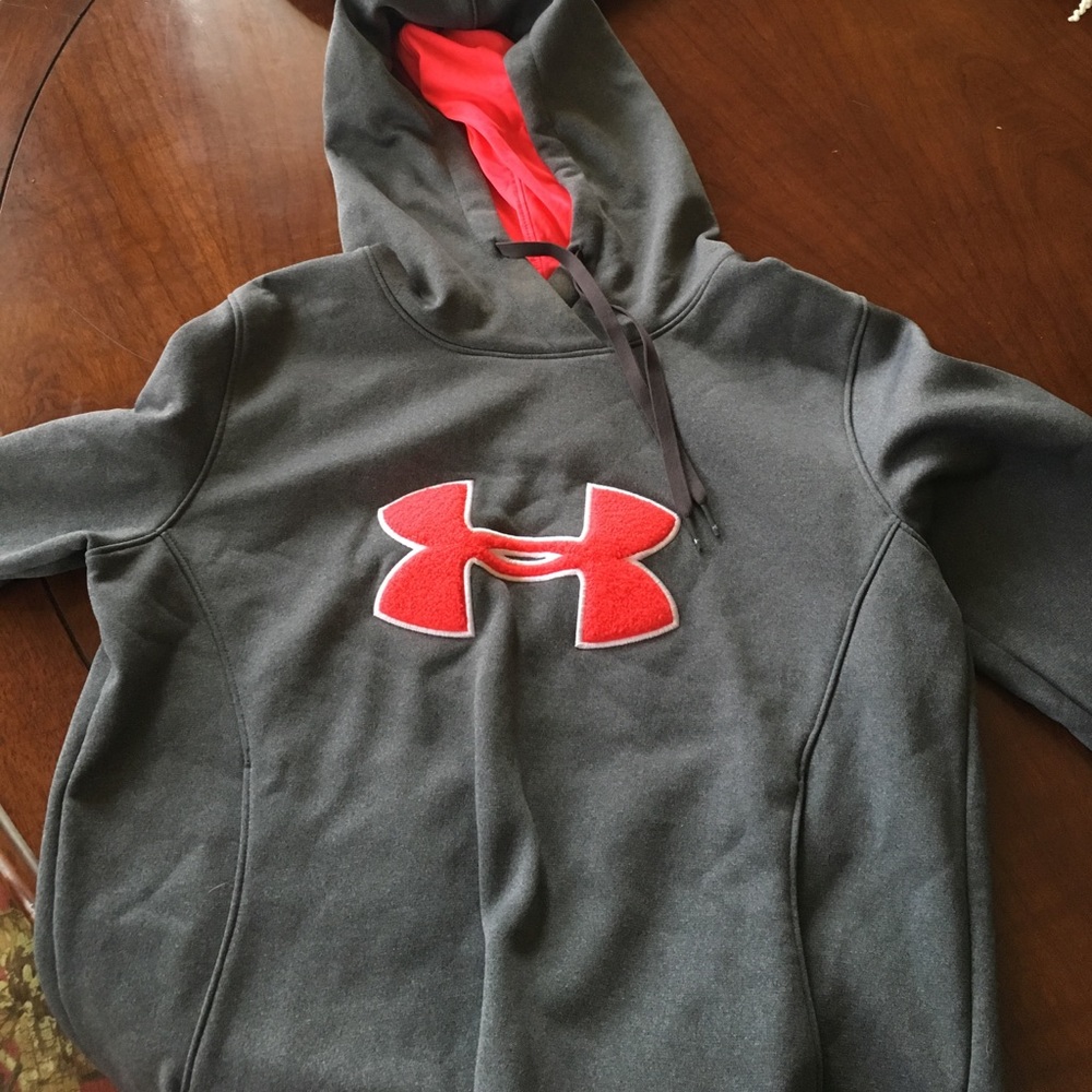 Women's under armour sweatshirt