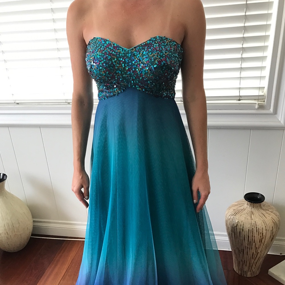 Teal ombré prom / pageant gown