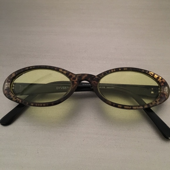 ?Leopard Giorgio Armani glasses. Yellow lenses. main image 5