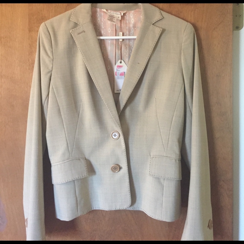 Tan blazer!! Priced to sell!
