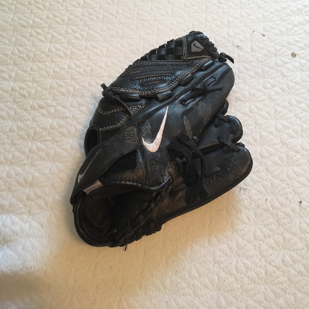 Nike softball glove