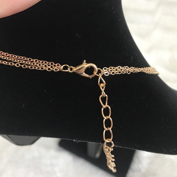 Gold Layered Necklace - Picture 4 of 4