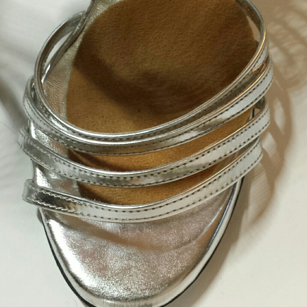 WALTER STEIGER Silver Sandals - Picture 5 of 9