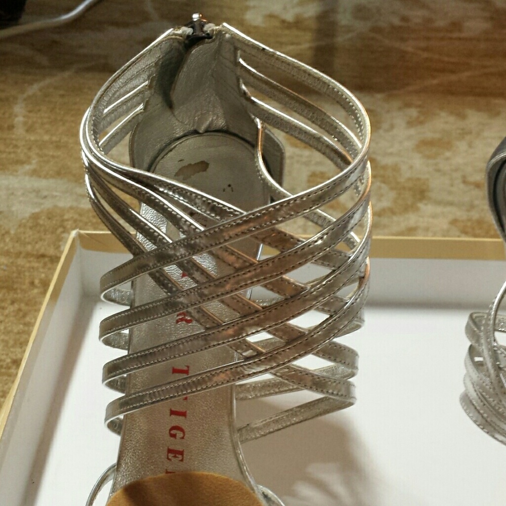 WALTER STEIGER Silver Sandals - Picture 7 of 9