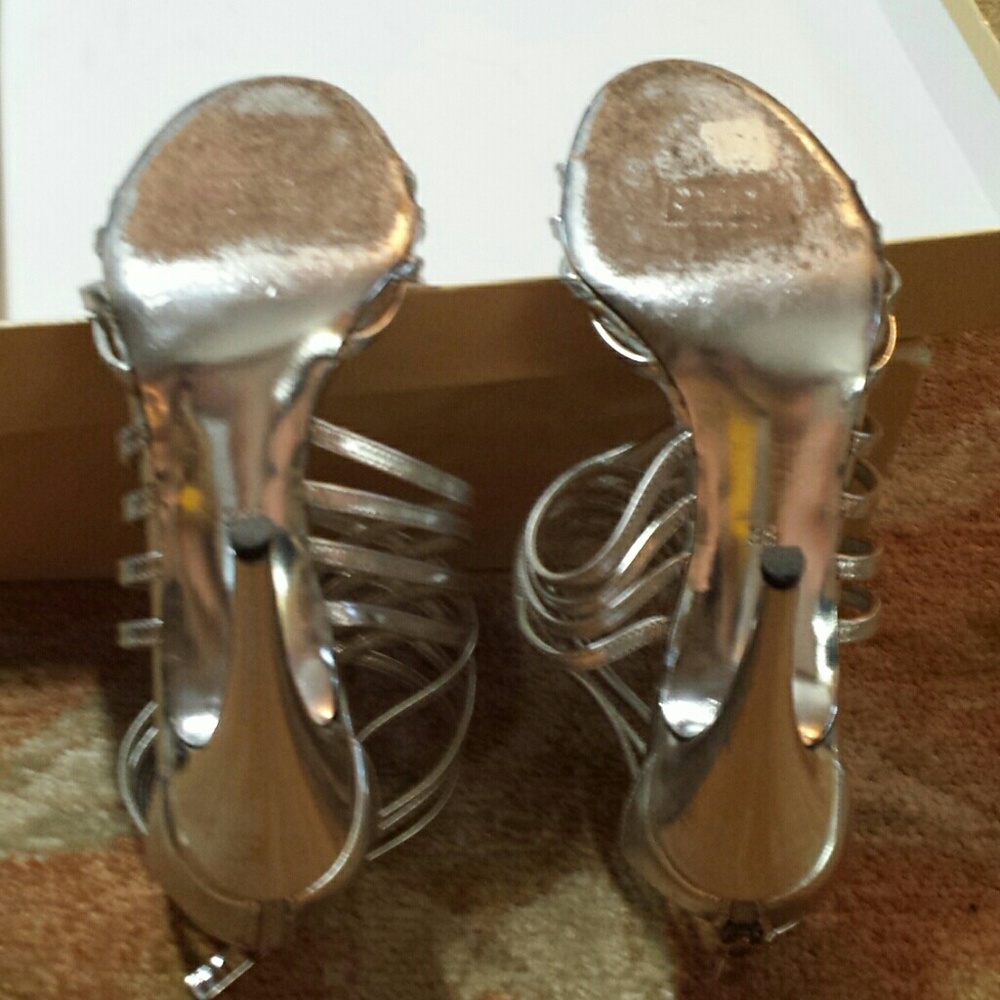 WALTER STEIGER Silver Sandals - Picture 8 of 9