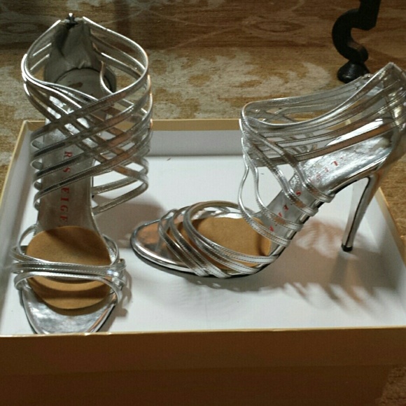 WALTER STEIGER Silver Sandals - Picture 6 of 9