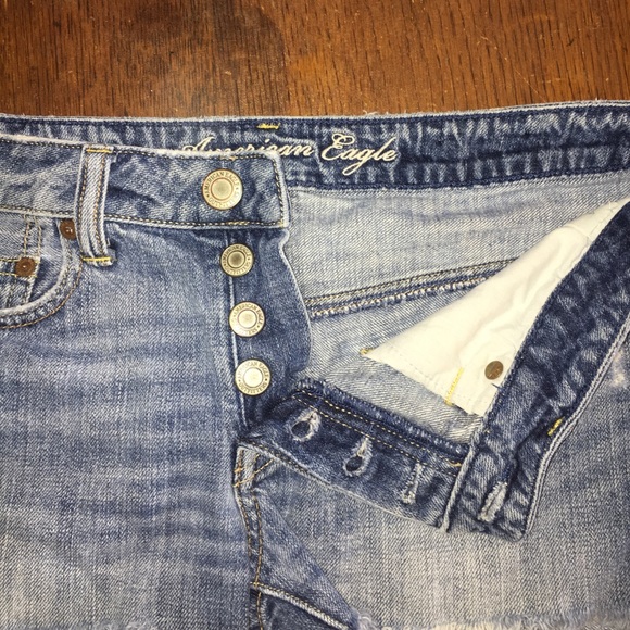 Ladies American Eagle Jean shorts sz 4 very GUC - Picture 3 of 4