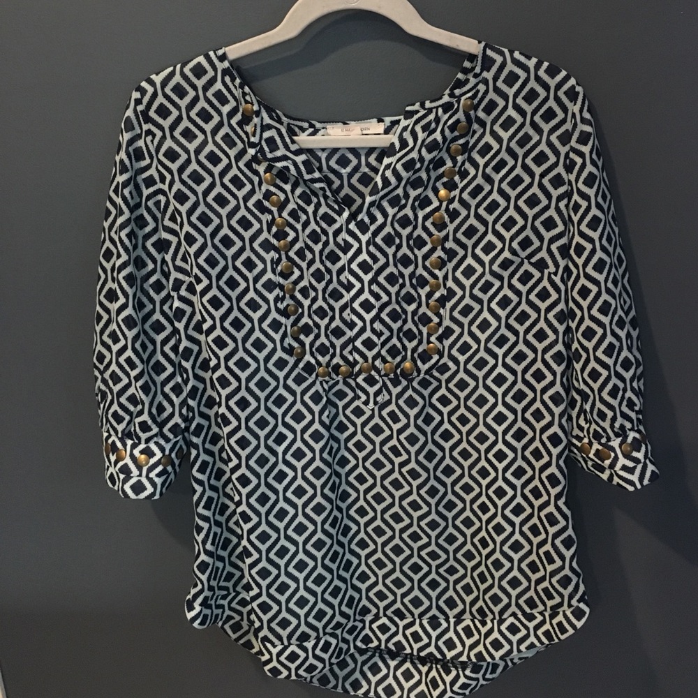 Fun spring time blouse!