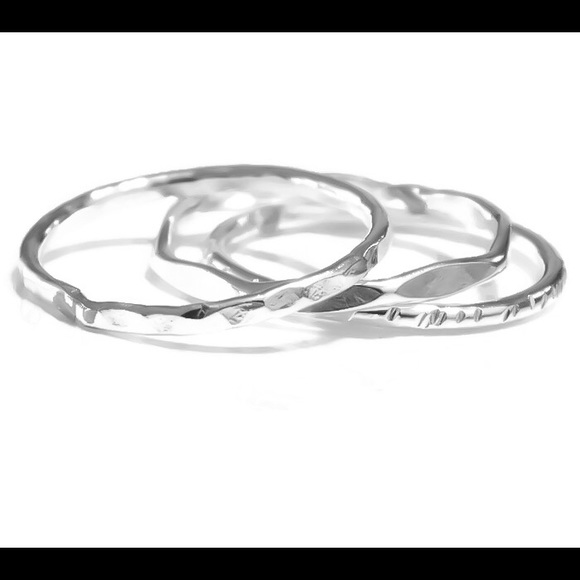 (2-13) 925 Sterling Silver Stacking Ring Set of 3 Faceted, Etched, & Textured - Picture 6 of 8