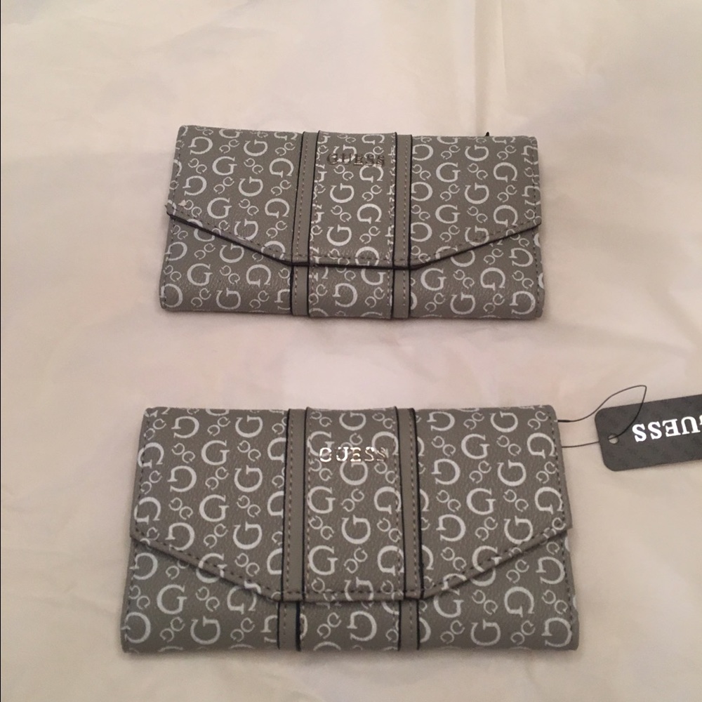Guess Slim logo wallet!