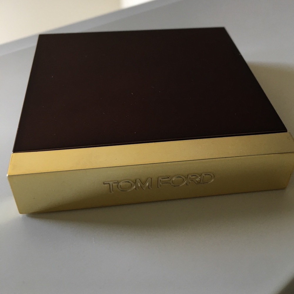 Tom Ford Cheek Color in 02 Frantic Pink