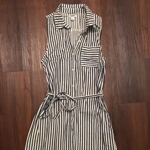 CLASSIC STRIPED SUMMER DRESS