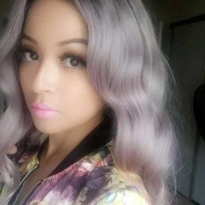 Meet your Posher, Anahe