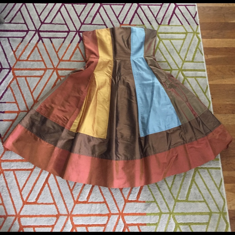 💜GORGEOUS Anthropologie Strapless Dress! 💜Sale!