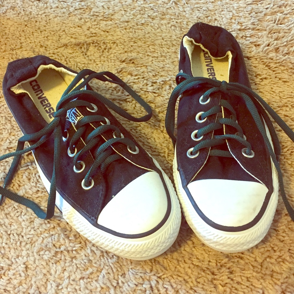 Women's Size 6 (US) Converse All-Star boat style