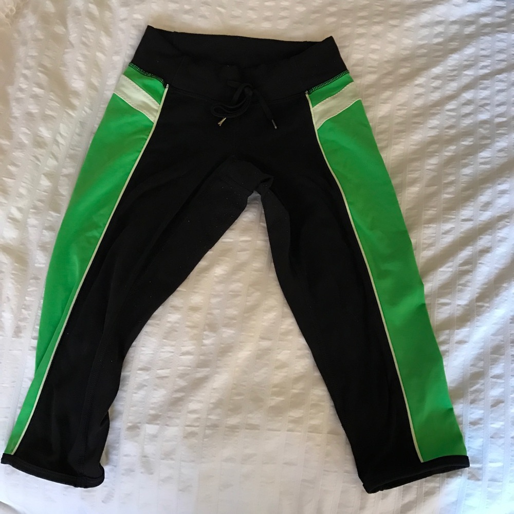 Lululemon cycling pants