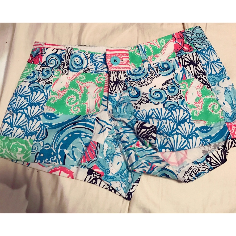 Lilly Pulitzer Walsh short