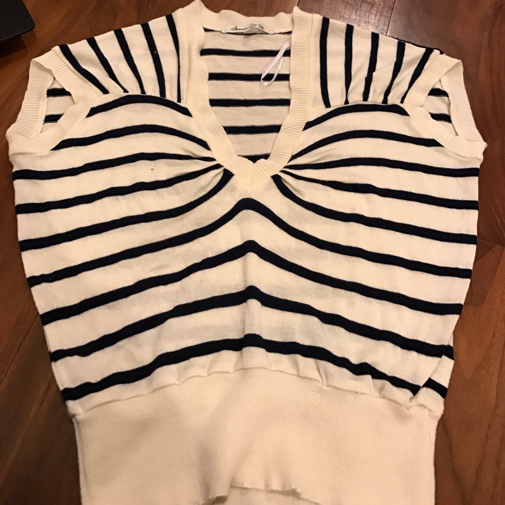 NWOT sweater top