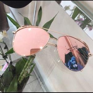 Rose Gold Aviator Sunglasses
