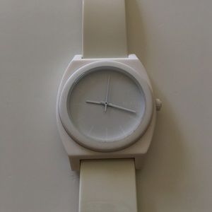 Nixon Watch The Time Teller P