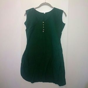 Sleeveless tunic