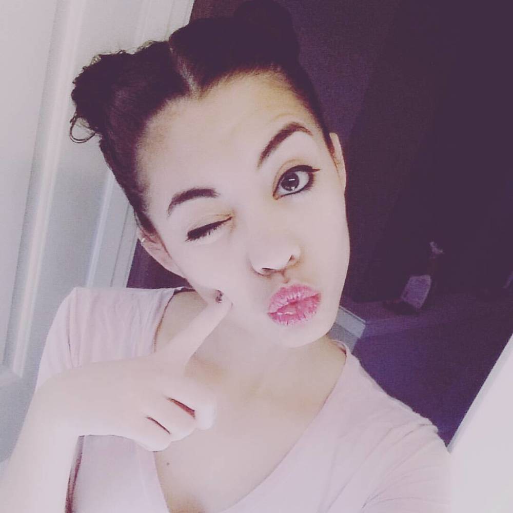 Meet your Posher, Brianne