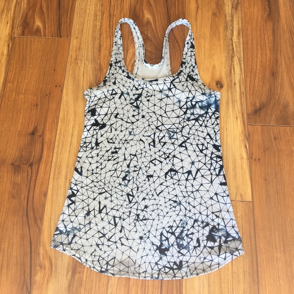 Lululemon Studio Racerback - size 6 -